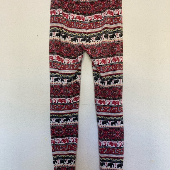 ❤️Free with Purchase❤️ elephant leggings - Picture 3 of 6